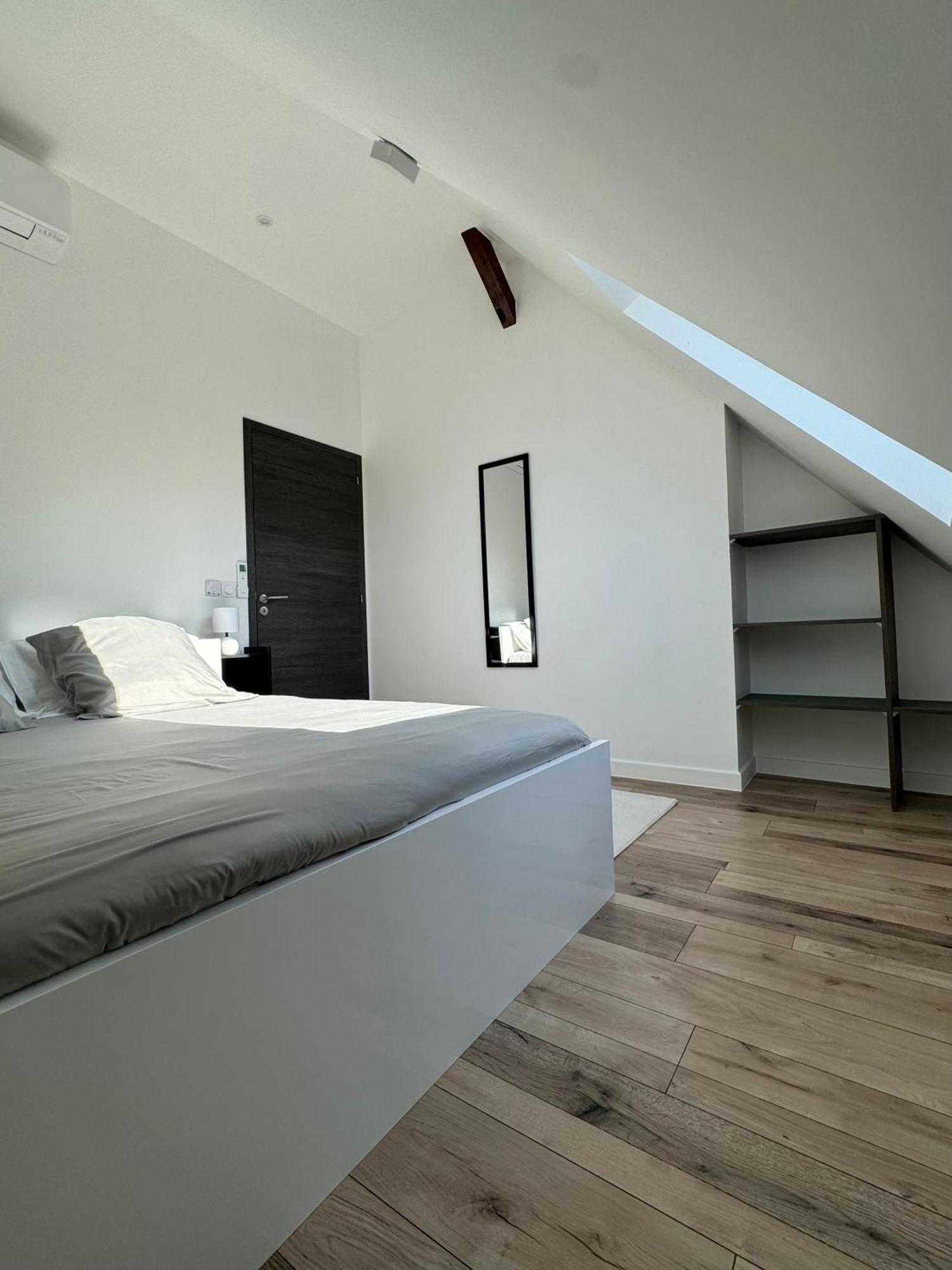 Magnifique Appartement Vue Lac - 5 Personnes Voglans Exterior foto